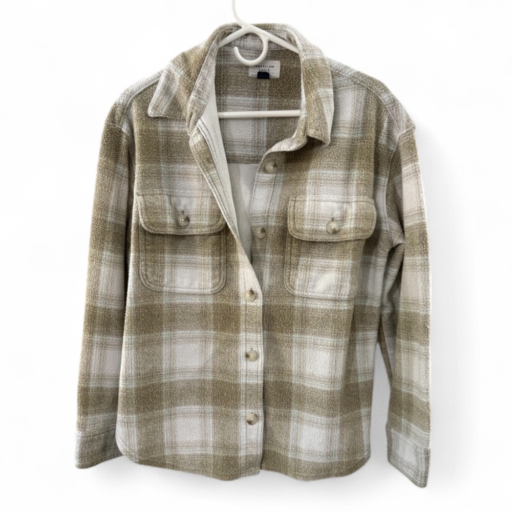 American Eagle Plaid Fleece Shacket Tan White Small Oversized Button Down Jacket
